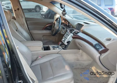 2005 Acura Rl 3.5 z USA, uszkodzony, nr VIN JH4KB165X5C001138